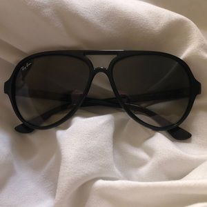 Ray ban aviators
